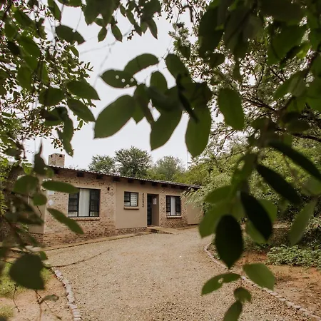 Hyena Den - Marloth Park - Hyena House Villa Exterior photo