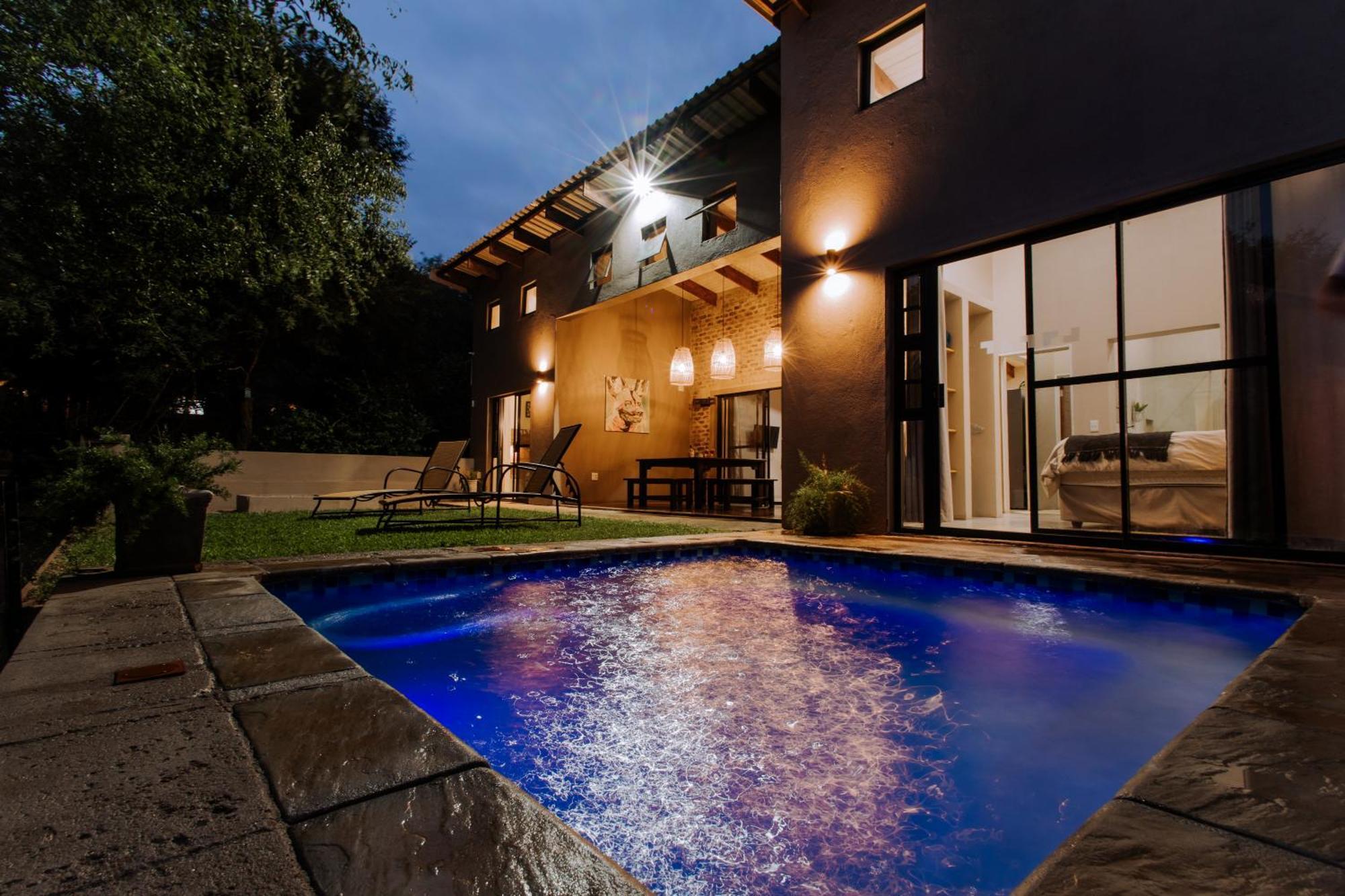 Hyena Den - - Hyena House Marloth Park